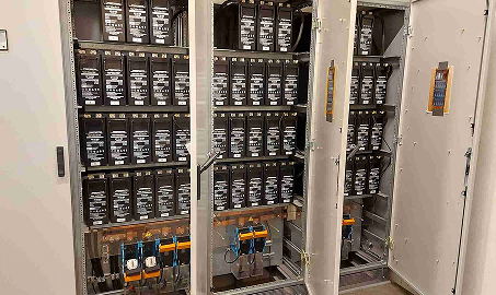 Unterbrechungsfreie Stromversorgung: Entdecken Sie unsere leistungsstarken USV-Batterien
        